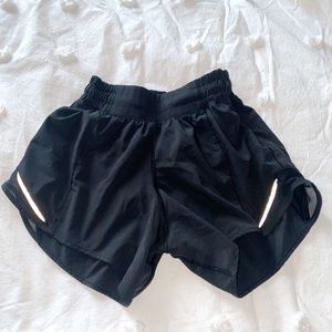 hotty hot short Lululemon - 2.5 in inseam